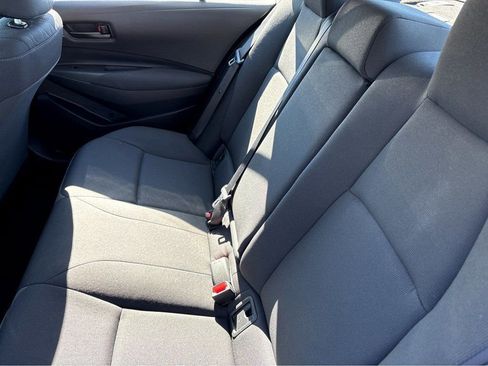 Used 2023 Toyota Corolla LE FWD image 16