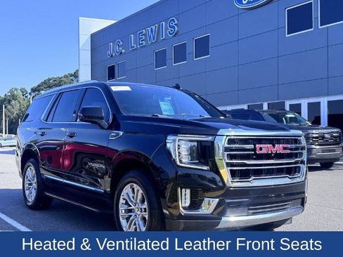 Used 2022 GMC Yukon SLT w/ SLT Premium Package RWD image 2