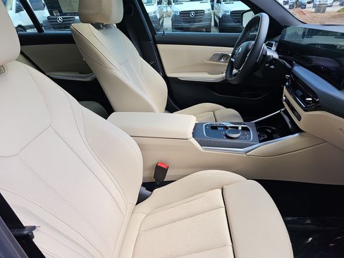 Certified 2025 BMW 330i Sedan w/ Premium Package RWD image 11