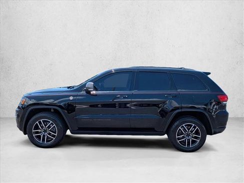 Used 2020 Jeep Grand Cherokee Trailhawk AWD/4WD image 9