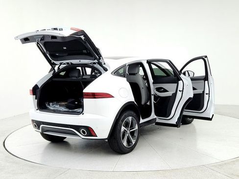 New 2024 Jaguar E-PACE R-Dynamic SE image 11