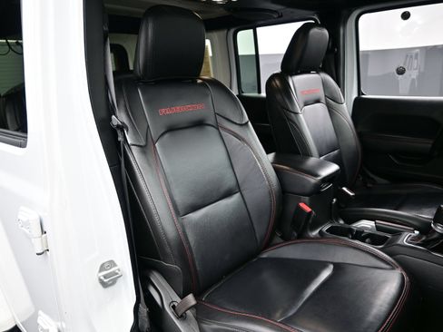 Used 2021 Jeep Wrangler Unlimited Rubicon AWD/4WD image 15