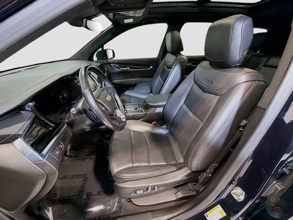 Used 2022 Cadillac XT6 Premium Luxury AWD/4WD image 23