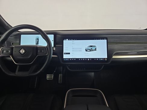 Used 2024 Rivian R1S Adventure AWD/4WD image 27