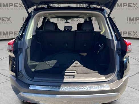 Used 2023 Nissan Rogue SL FWD image 17