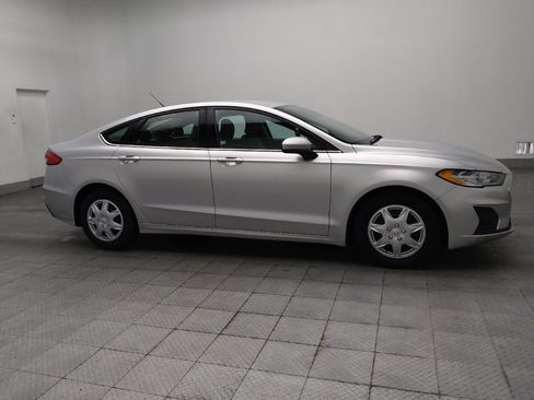 Used 2019 Ford Fusion S FWD image 11