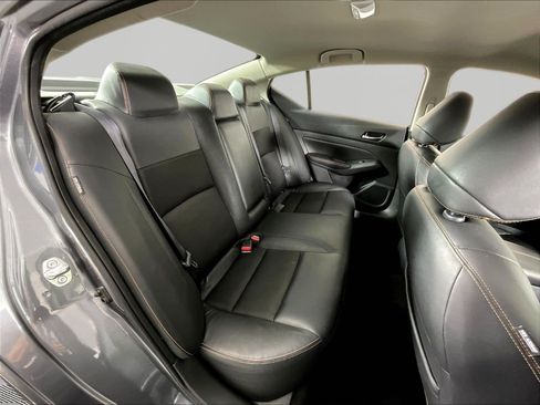 Certified 2022 Nissan Altima 2.5 SR FWD image 25