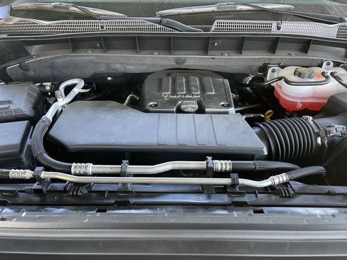 New 2025 GMC Sierra 1500 Elevation image 28