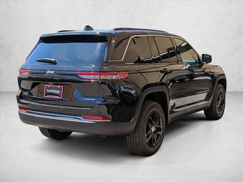 New 2026 Jeep Grand Cherokee Laredo X AWD/4WD image 2