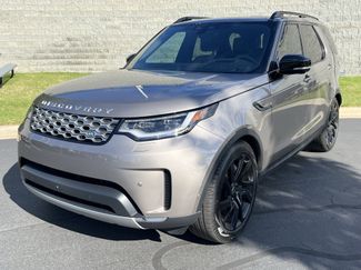 Used 2025 Land Rover Discovery S AWD/4WD video 1