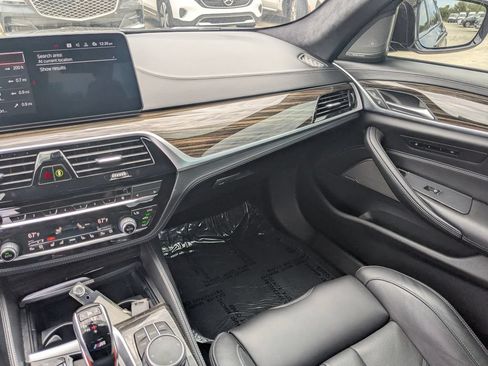 Used 2022 BMW M5 w/ Executive Package AWD/4WD image 3