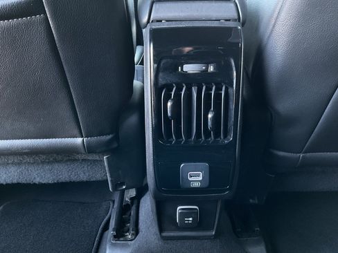 Used 2023 Jeep Compass Latitude image 19