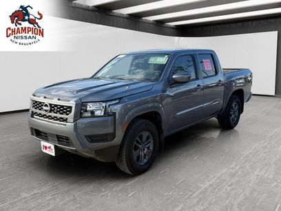 Used 2025 Nissan Frontier SV