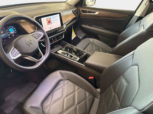 New 2026 Volkswagen Atlas SE image 23