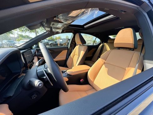 New 2026 Lexus IS 350 F Sport RWD image 10