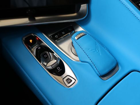 Used 2023 Chevrolet Corvette Stingray Premium Cpe w/ Z51 Performance Package RWD image 27