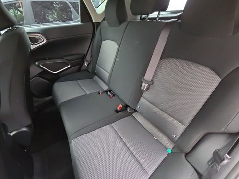 New 2025 Kia Soul LX image 16