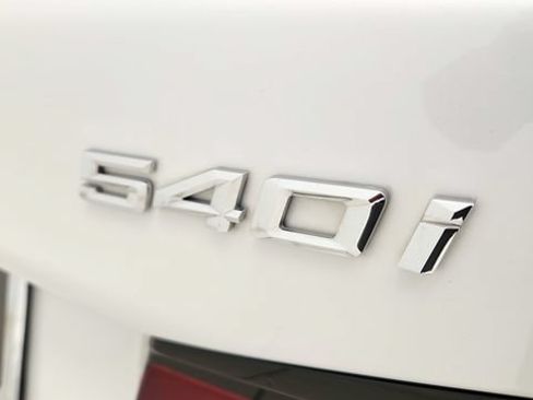 Used 2021 BMW 540i w/ Executive Package RWD image 33