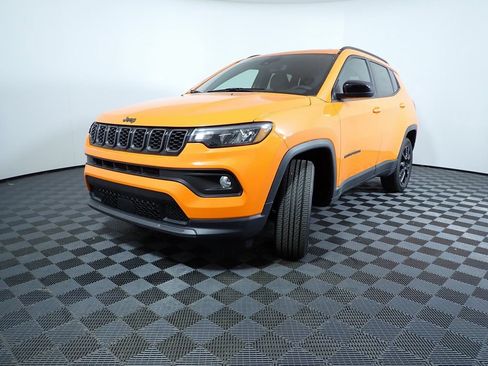 New 2026 Jeep Compass Latitude AWD/4WD image 7