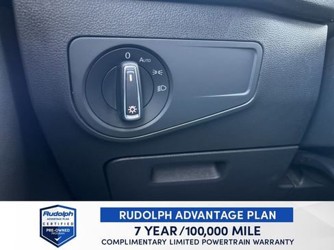 Used 2023 Volkswagen Tiguan SE R-Line image 43