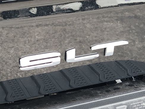 New 2026 GMC Sierra 1500 SLT w/ SLT Premium Package image 13