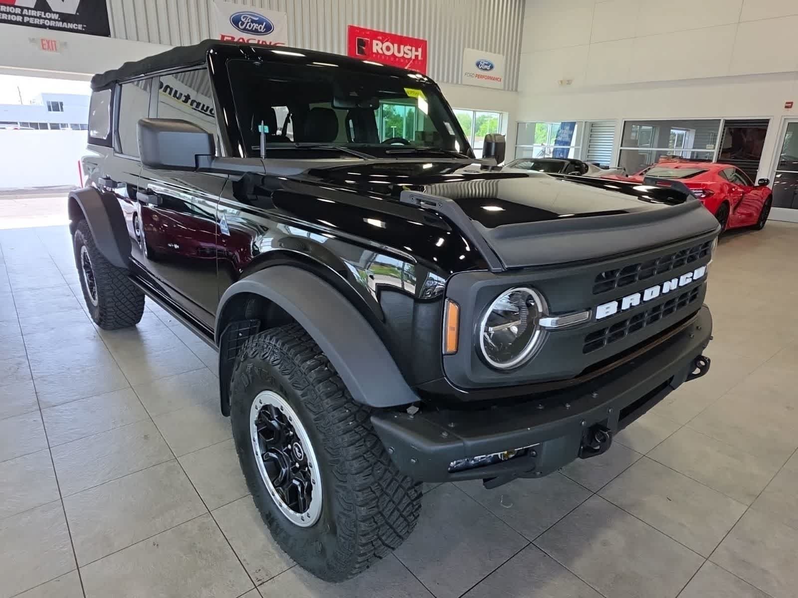 Used 2022 Ford Bronco Black Diamond w/ Sasquatch Package AWD/4WD image 5