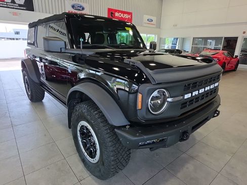 Used 2022 Ford Bronco Black Diamond w/ Sasquatch Package AWD/4WD image 5