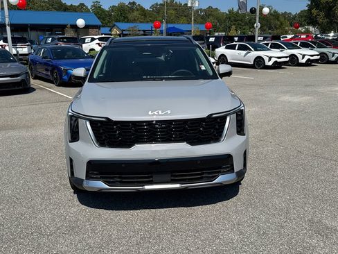 Used 2025 Kia Sorento SX FWD image 8