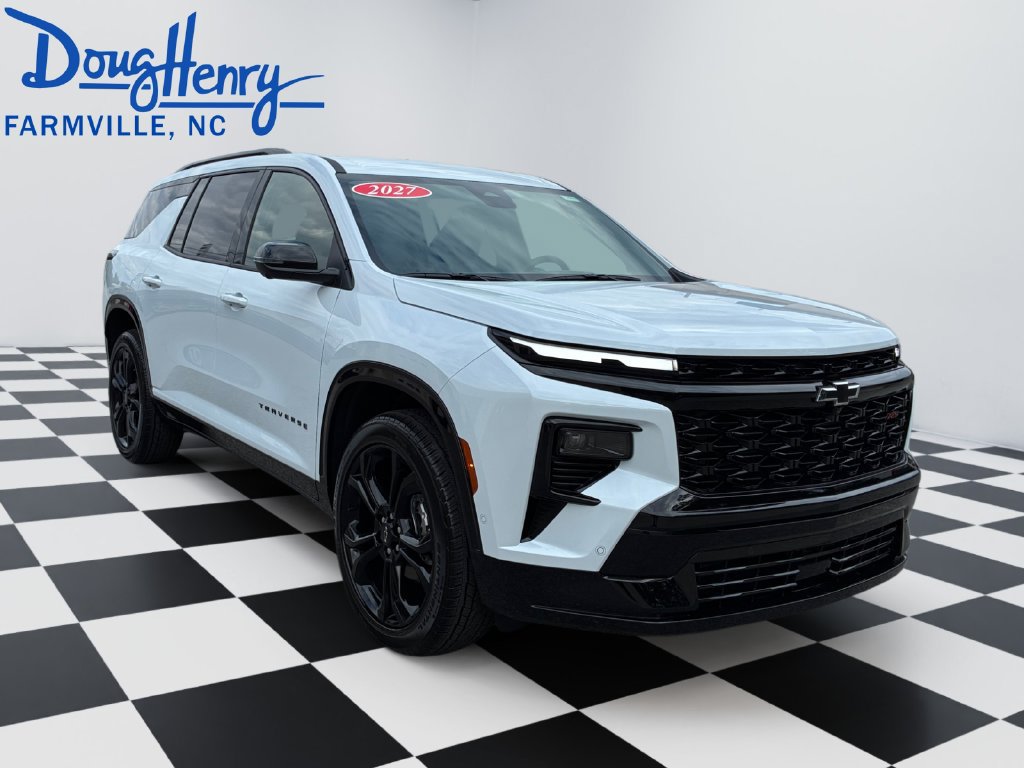 New 2027 Chevrolet Traverse RS w/ LPO, Floor Liner Package AWD/4WD image 7