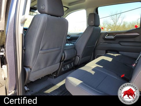 Used 2023 Chevrolet Silverado 1500 LT AWD/4WD image 15