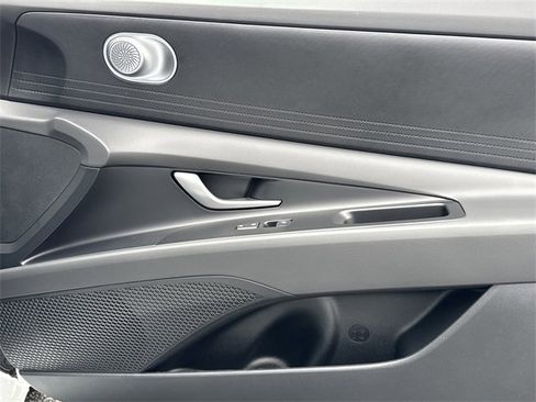 New 2026 Hyundai Elantra Blue image 14