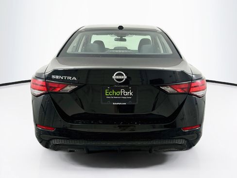 Used 2025 Nissan Sentra SV FWD image 7