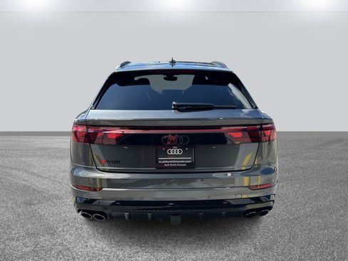New 2026 Audi SQ8 Prestige image 5