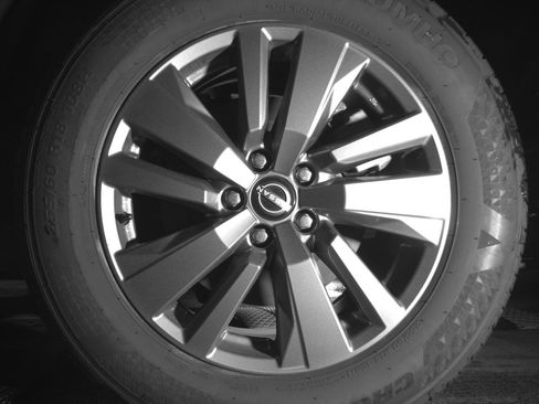 Used 2025 Nissan Pathfinder SV AWD/4WD image 14