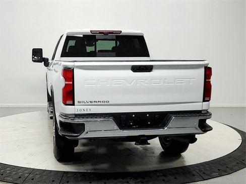 Used 2025 Chevrolet Silverado 2500 LTZ w/ LTZ Premium Package image 6