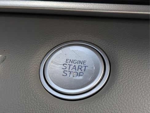 Used 2025 Hyundai Elantra Sport FWD image 24