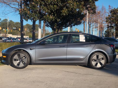 Used 2022 Tesla Model 3 Long Range image 7