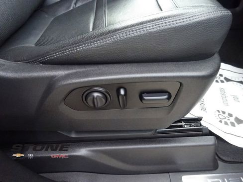 Used 2021 GMC Sierra 1500 Denali w/ Denali Ultimate Package image 35