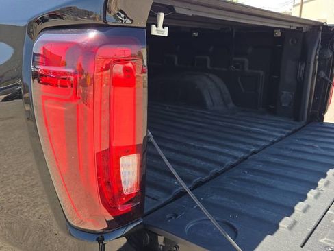 Used 2024 GMC Sierra 1500 Denali w/ Denali Reserve Package AWD/4WD image 20