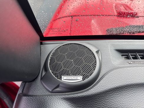 Used 2016 Jeep Wrangler Unlimited Rubicon w/ Connectivity Group image 65