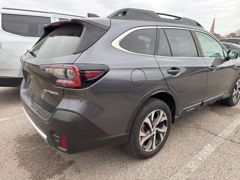 Used 2022 Subaru Outback Limited AWD/4WD image 6