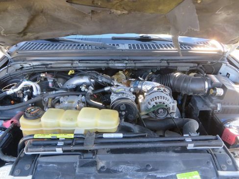 Used 2001 Ford F450 2WD Crew Cab Super Duty image 27