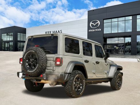 Used 2023 Jeep Wrangler Unlimited w/ Sun & Screen Package image 3