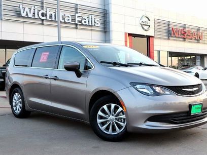 Used 2018 Chrysler Pacifica LX w/ Tire & Wheel Group