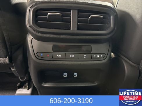 New 2026 Honda Pilot Touring image 16