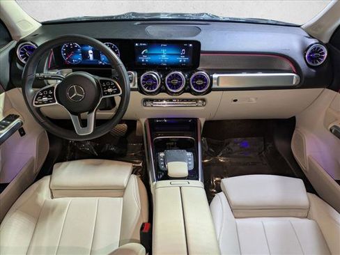 Used 2023 Mercedes-Benz GLB 250 image 18