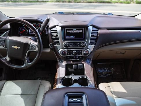 Used 2015 Chevrolet Tahoe LT w/ Luxury Package RWD image 17