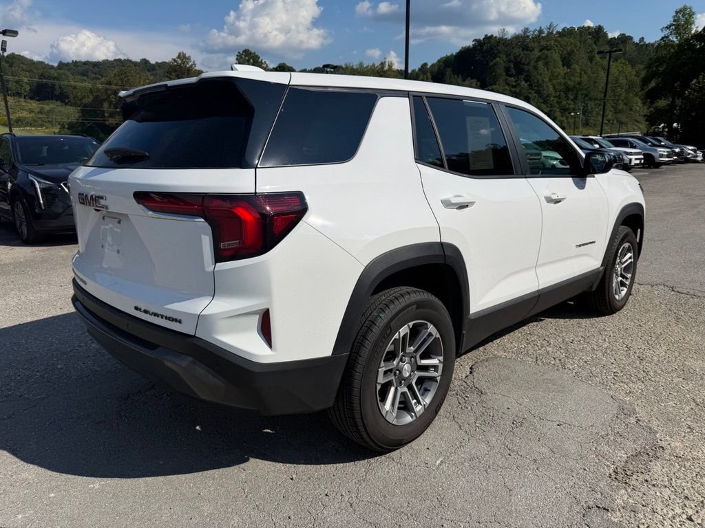 Used 2026 GMC Terrain Elevation AWD/4WD image 3