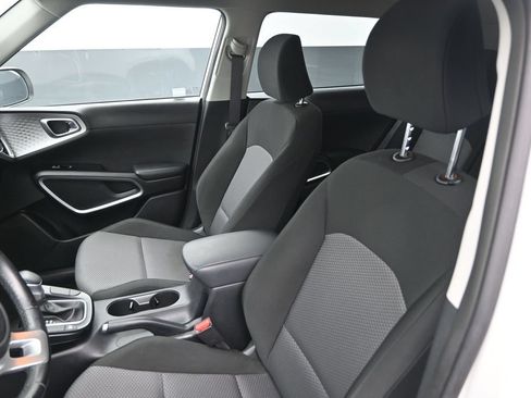 Used 2020 Kia Soul X-Line FWD image 13
