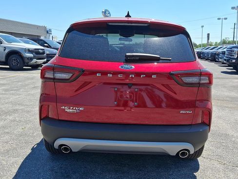 Used 2026 Ford Escape Active w/ Cold Weather Package AWD/4WD image 5
